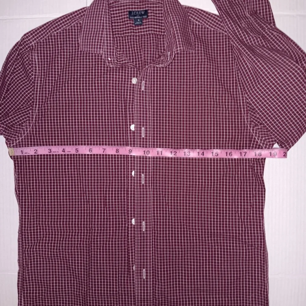 J.CREW CHECKERED PRINT BUTTON DOWN SHIRT
